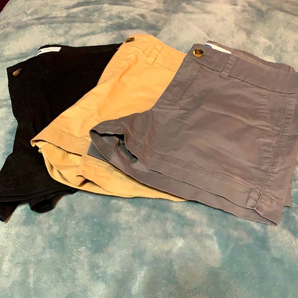 Shorts - Picture 1 of 3